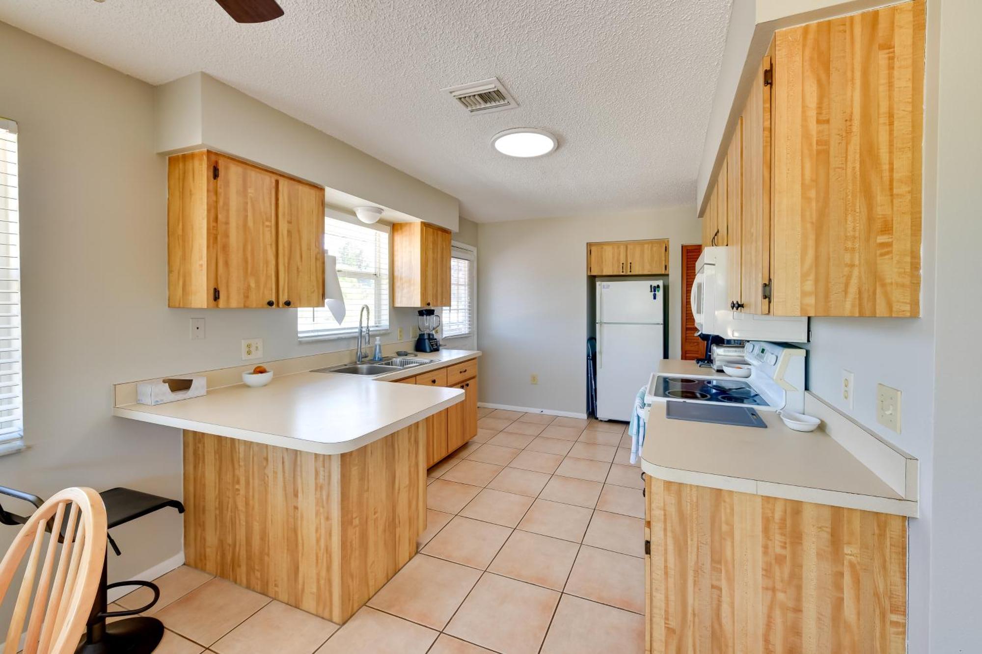Coastal Oasis With Shared Pool, 2 Mi To Beach! Енґлвуд Екстер'єр фото